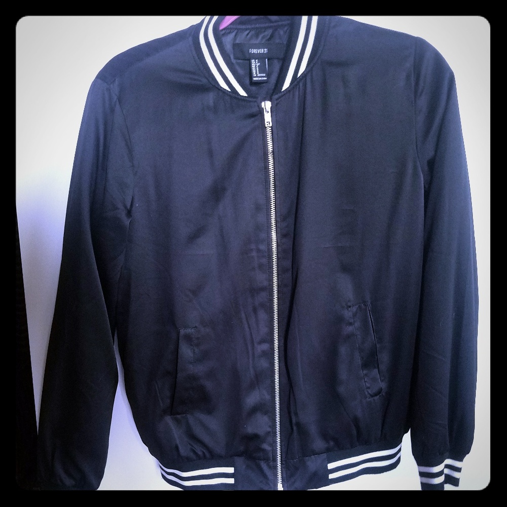 Forever 21, black bomber jacket (s)